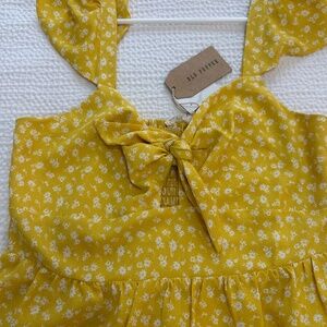 Yellow Floral, Cut-out Mini (BRAND NEW)